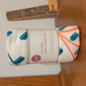 Summer & Rose Microfiber Beach Towel